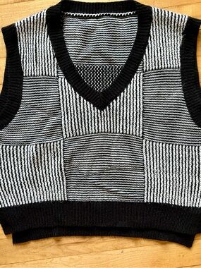 Black & White Knit Cropped Sweater Vest